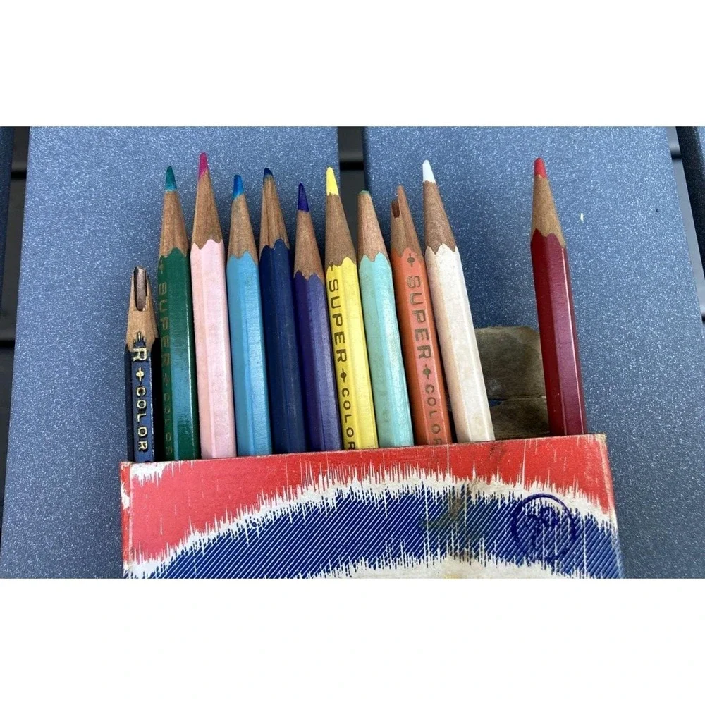 Vintage colored pencils Conncolor wood cased crayon in orig slide box 1950's